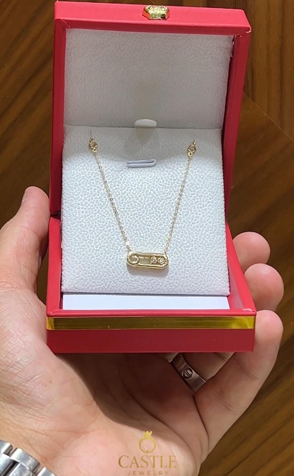 Collier MK En Or 18K