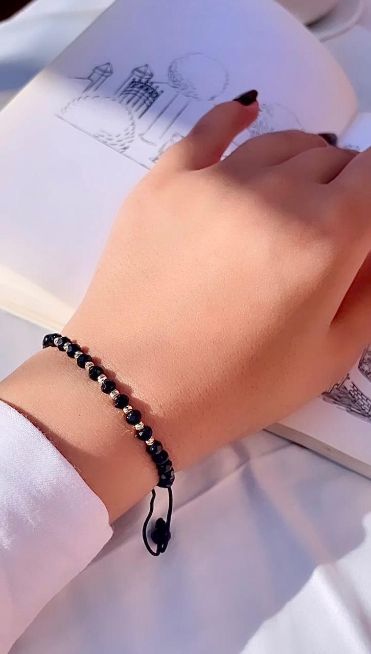 Cordon avec Pierres Johar naturelles et des boules en Or 18k !